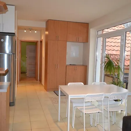 Elizabet Apartment *